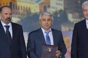 Михаил Мень поздравил работников ЖКХ с наступающим профессиональным праздником