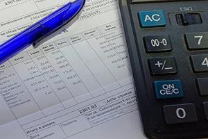 Коммунальные тарифы в России выросли с начала года на 4,5%