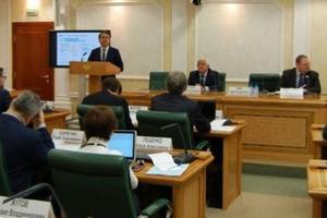 Андрей Чибис: качеством услуг ЖКХ удовлетворен 81% жителей страны