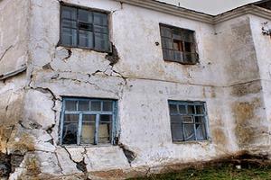 Мень рассчитывает выполнить в феврале программу расселения аварийного жилья на 99%