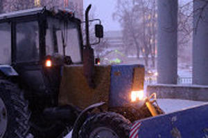 Свыше 4 тыс единиц спецтехники убирают снег в Подмосковье