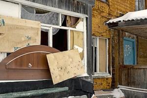 Жителям аварийных домов предложат квартиры в других городах
