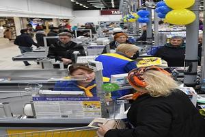 Россияне смогут оплачивать услуги ЖКХ картами Сбербанка на кассах магазинов
