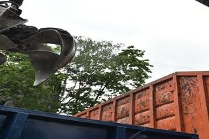 В Подмосковье перезаключили более половины договоров на вывоз мусора