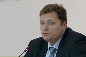 Хромушин поручил обратить особое внимание на уборку крыш от сосулек в Подмосковье