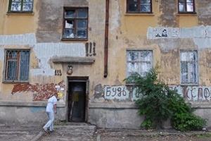 Программа расселения аварийного жилья на 2015 г выполнена - Минстрой