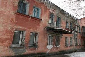 До конца 2019 года из аварийного и ветхого жилья переселят 2,5 тысячи жителей Подмосковья