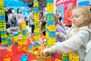 На подмосковном стенде выставки «Россия» прошел День инфраструктуры и среды для жизни